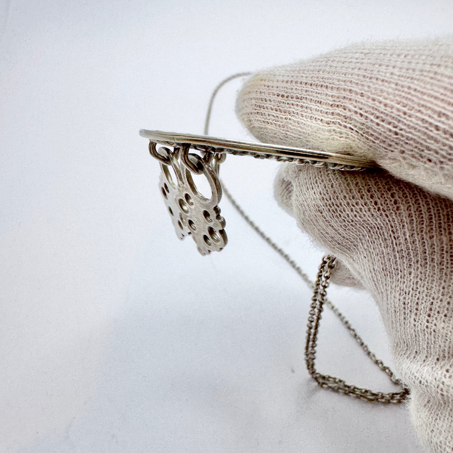 Kalevala Koru, Finland. Vintage Sterling Silver Pendant Long Chain Necklace.