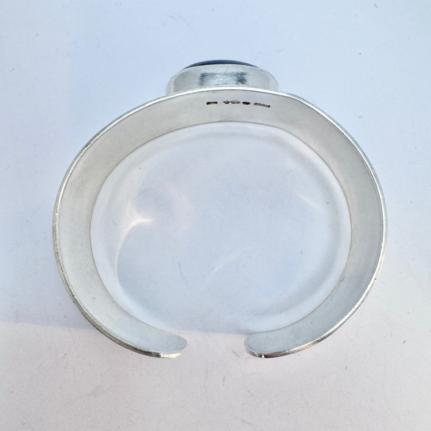 Märta Lindgren, Sweden 1964. Vintage Sterling Silver Bergslagen-stone Cuff Bracelet.