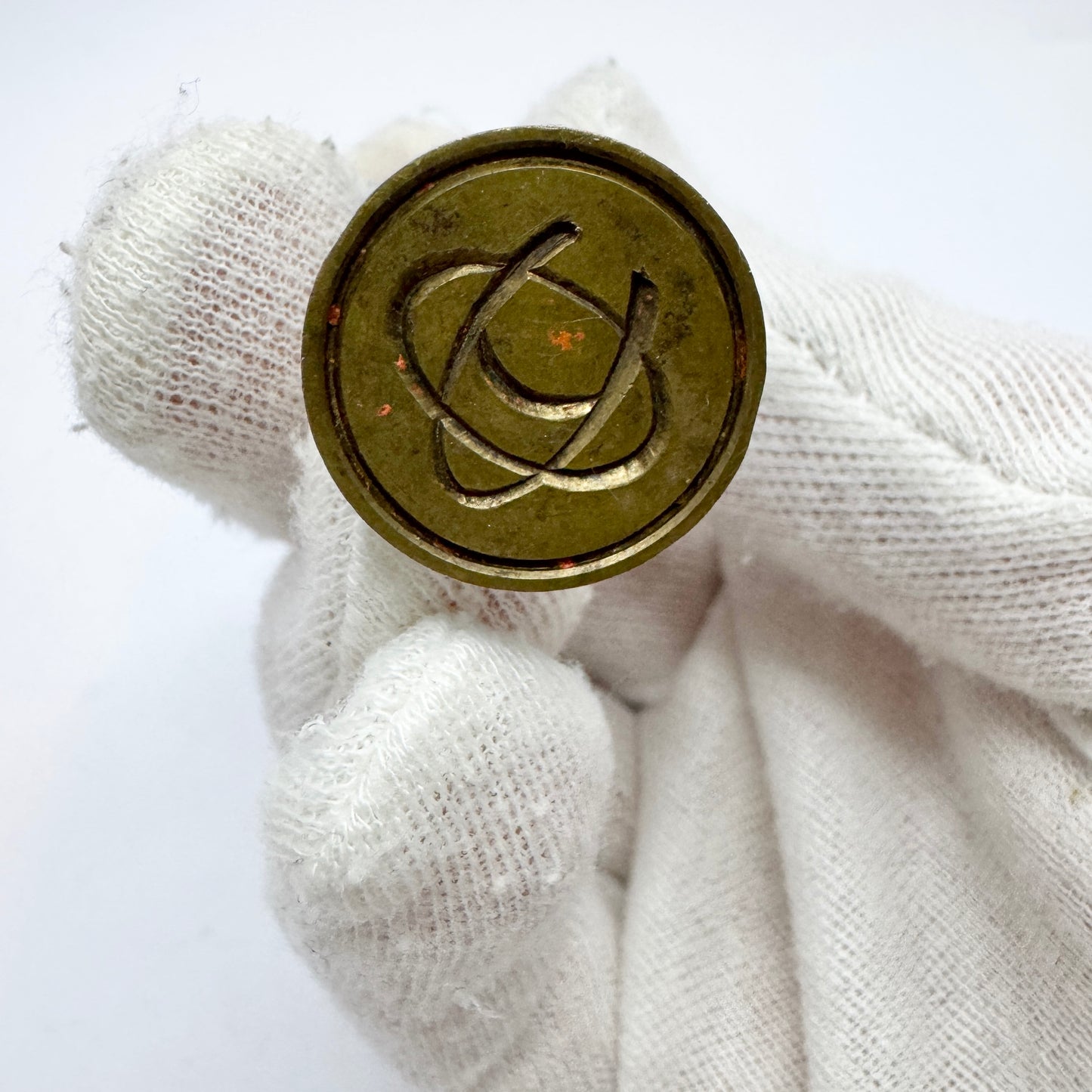 Vintage c 1930s Bakelite Wax Seal Stamp "AO / OA"