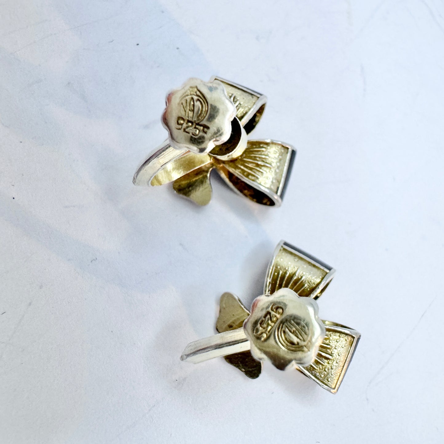NA Jørgensen, Norway c 1950s. Vintage Sterling Silver Black Enamel Ribbon Earrings.