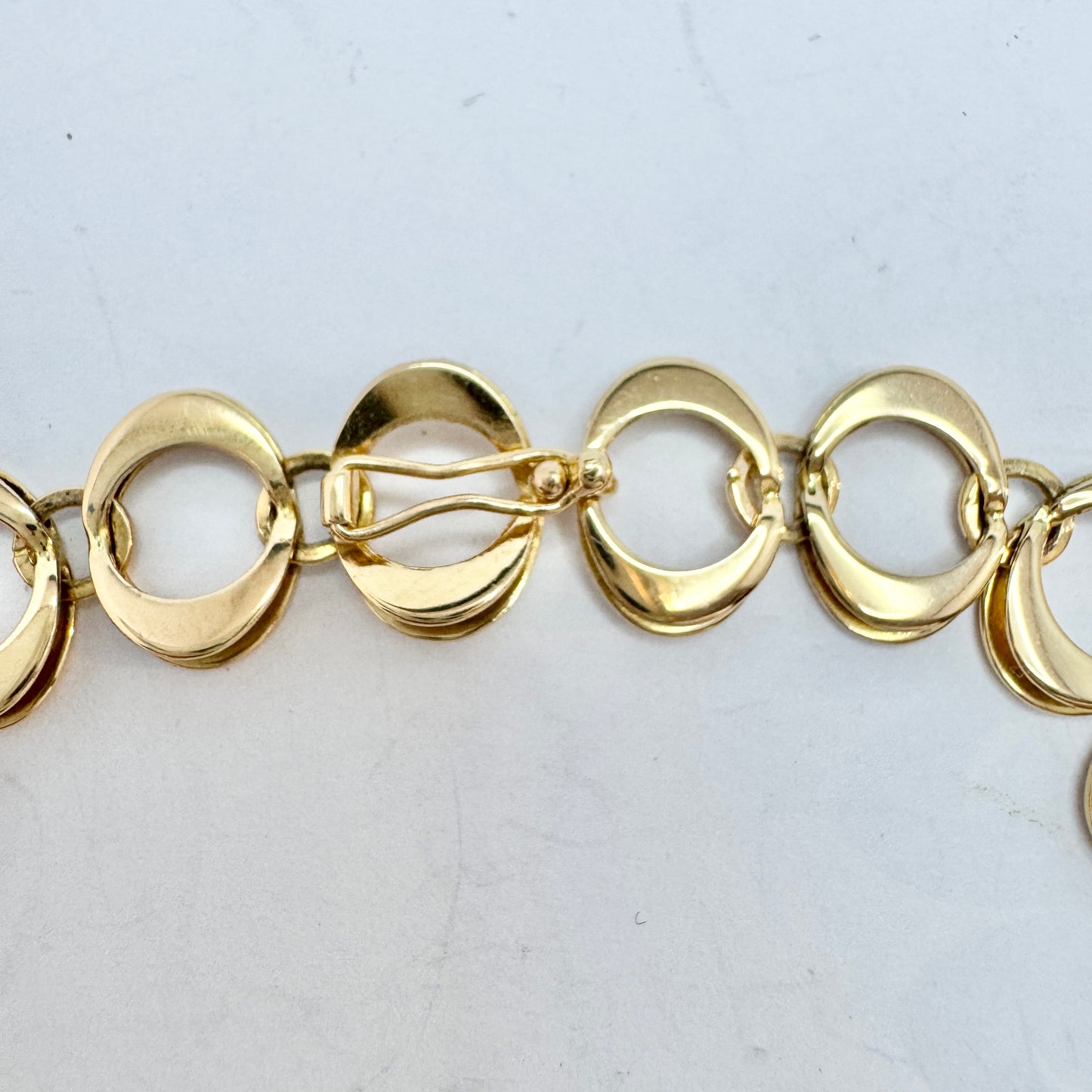 Theresia Hvorslev for Alton, Sweden early 1970s. Vintage 18k Gold Bracelet. Signed.