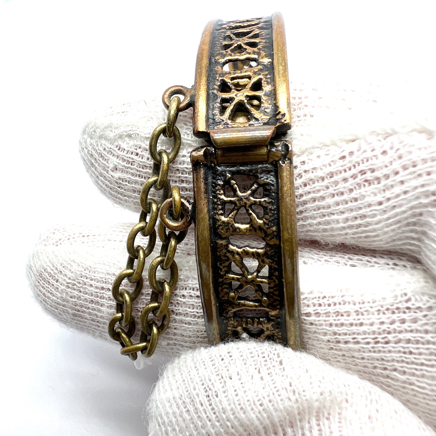 Pentti Sarpaneva Finland 1970s. Vintage Bronze Hinged Bangle Bracelet. Design: Pitsi.