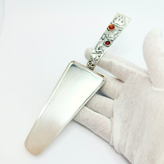 Walter Kramer for Georg Kramer. Fischland Germany Art Deco Silver Amber Cake Server