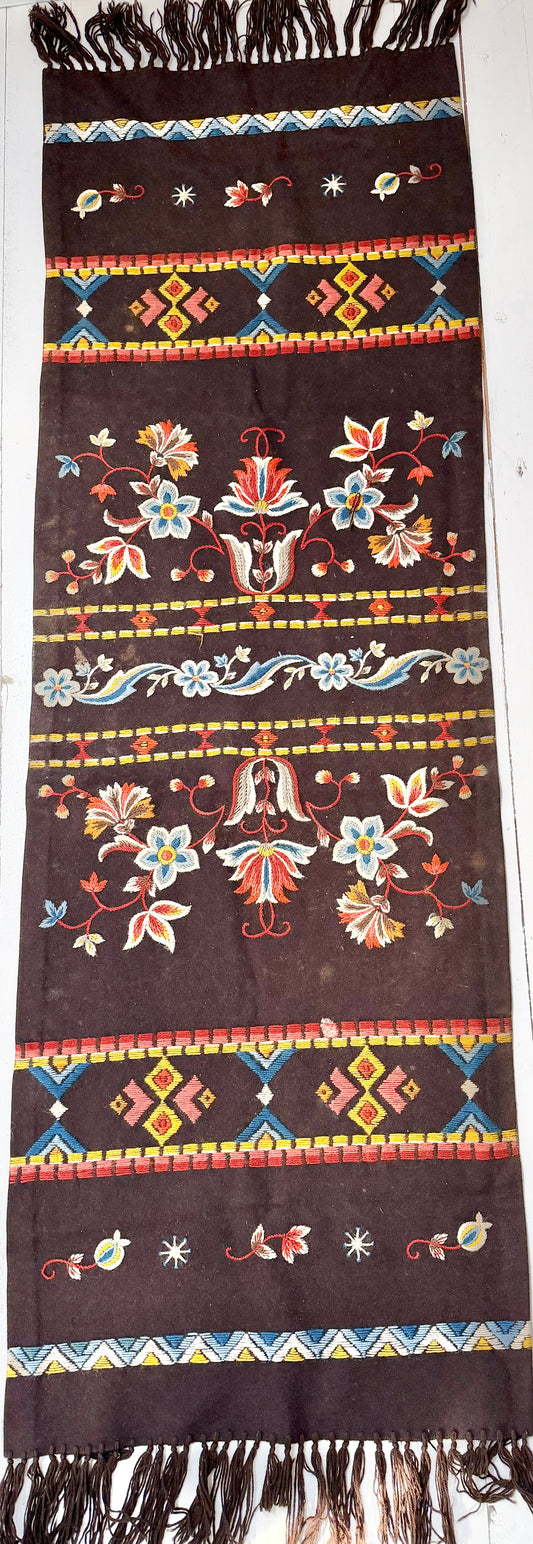 Skåne, Sweden. Antique 175cm / 68.9in Tapestry Wool Table Runner