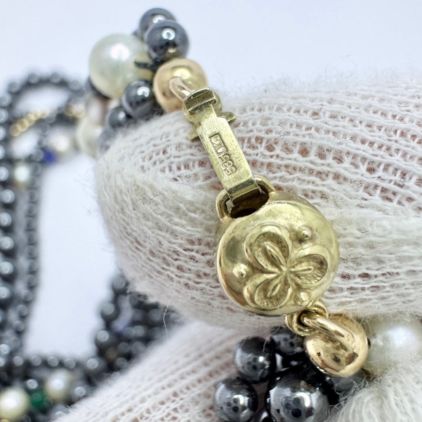 JKa Köhle, Germany. Vintage 14k Gold Hematite Pearl Multi Hardstone Necklace.