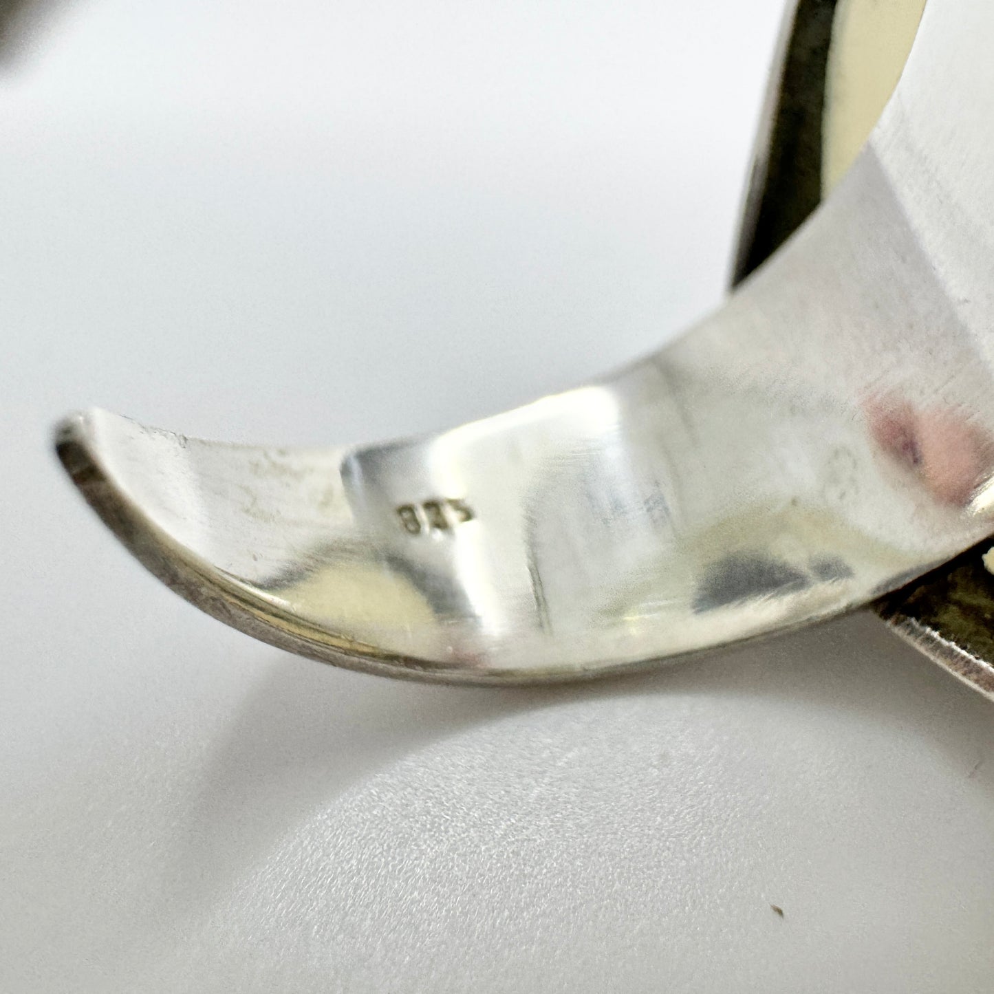 Vintage c 1960s. Solid 835 Silver Quartz Ring.