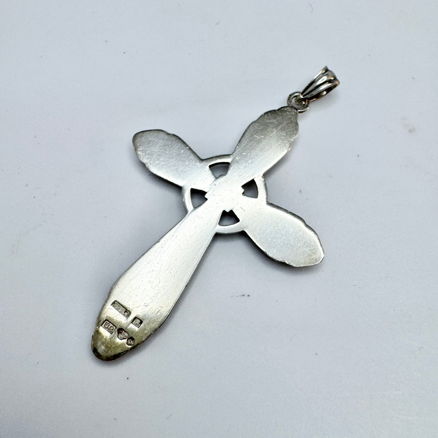 G Dahlgren, Sweden 1946. Vintage Solid Silver Cross Pendant.