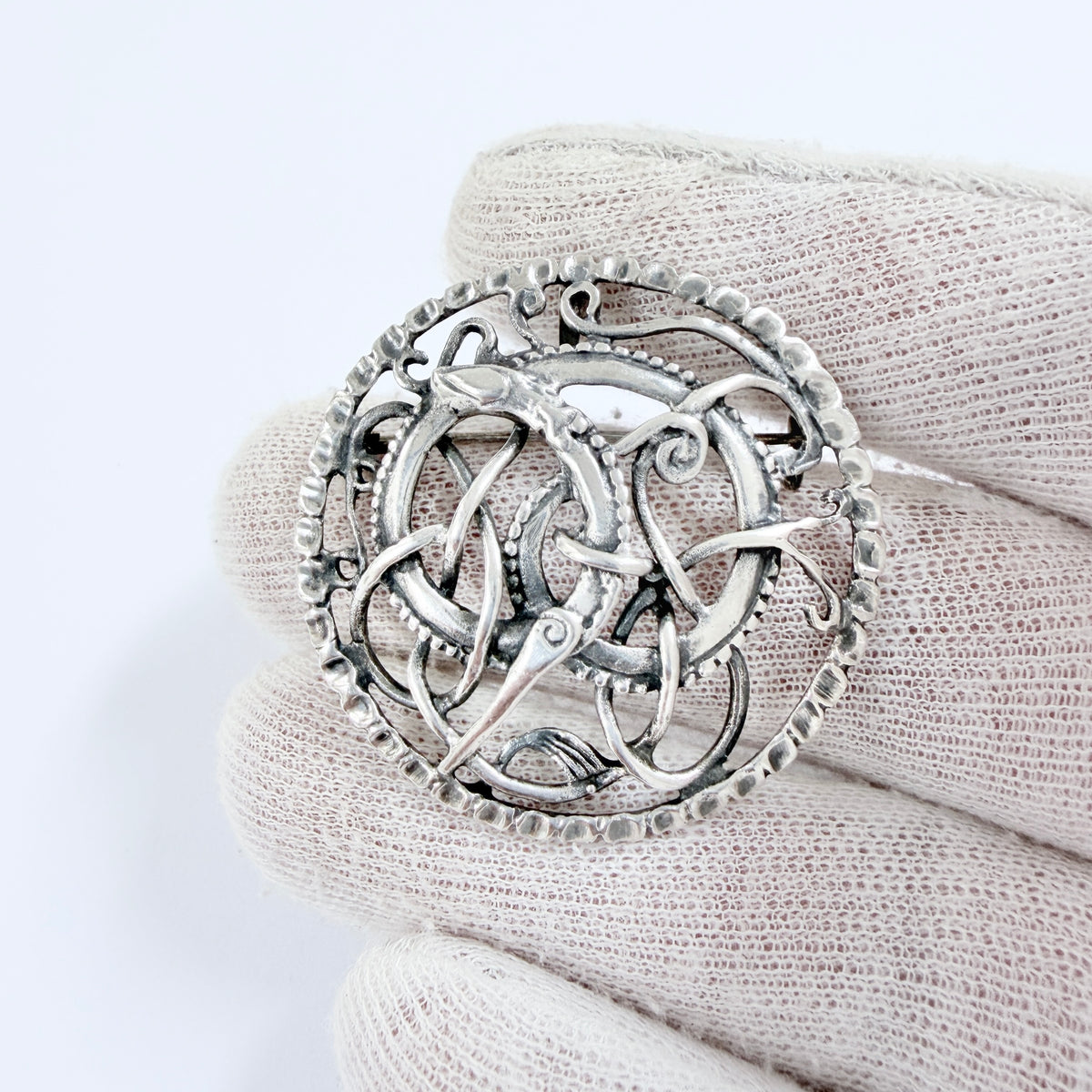 Astri Holthe, Norway. Vintage Sterling Silver Dragestil Brooch Pendant.