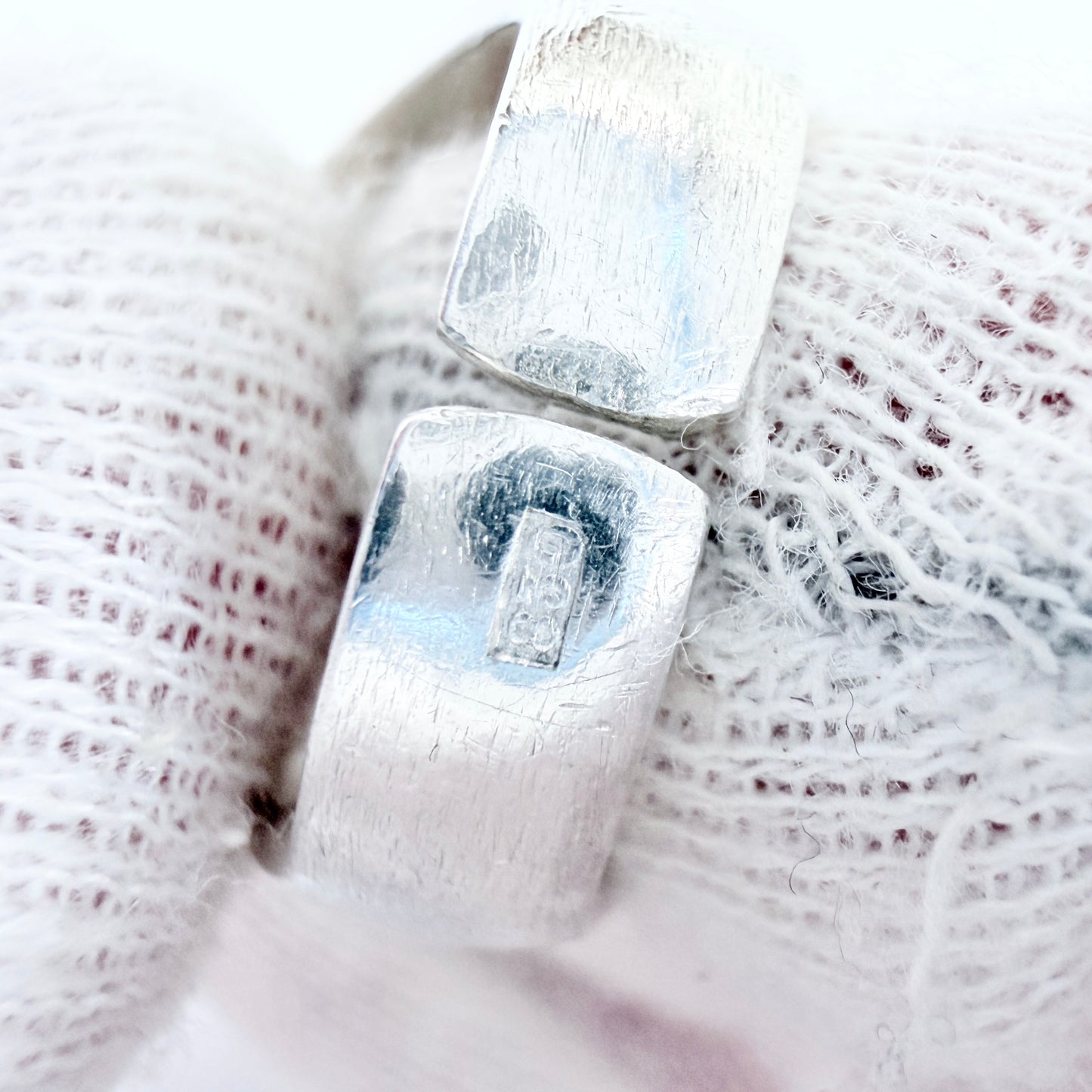 Vintage c 1970 Modernist Solid SIlver Ring.