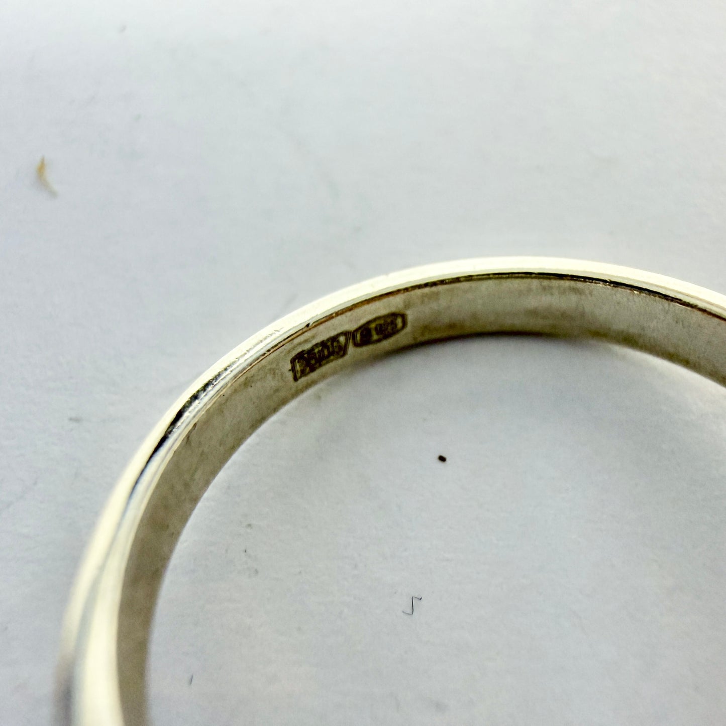 Vintage Sterling Silver multi Stone Inlay Ring.