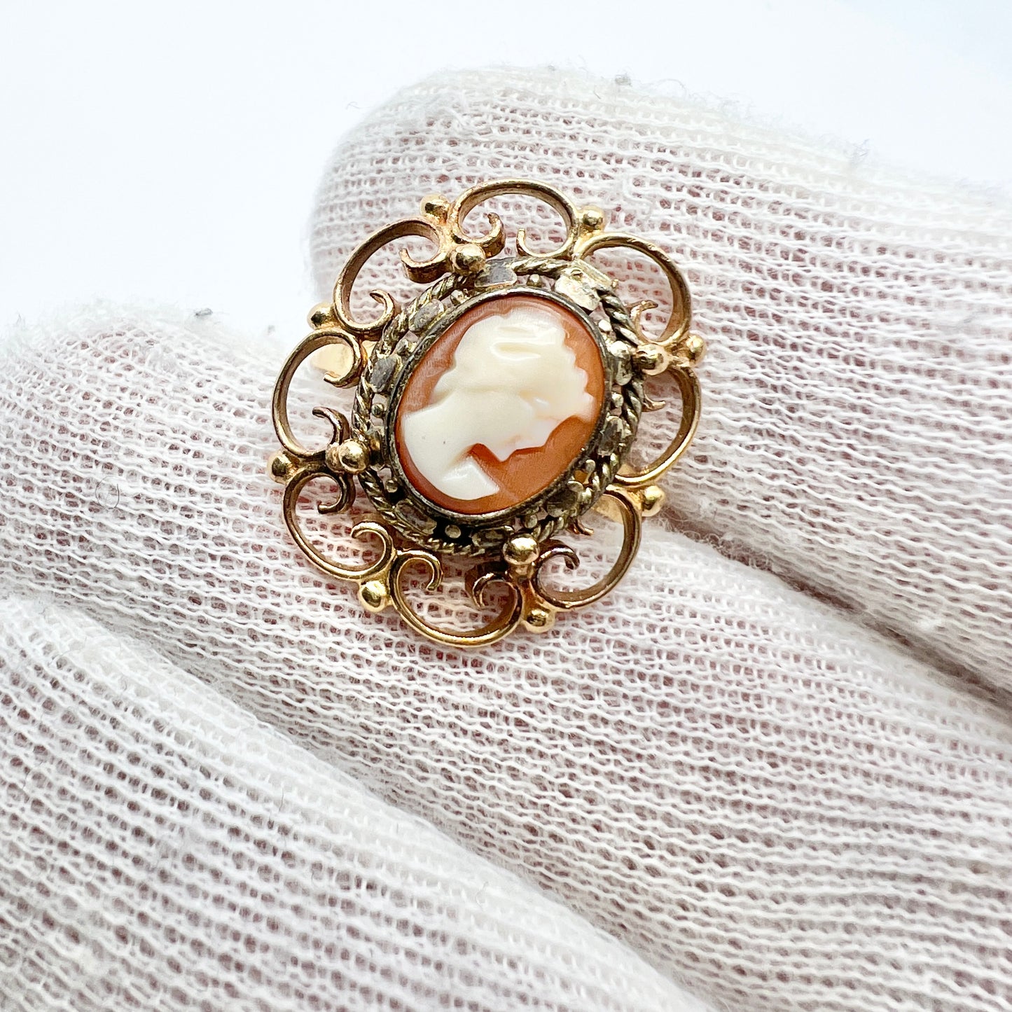 Vintage 18k Gold / 830 Silver Cameo Ring
