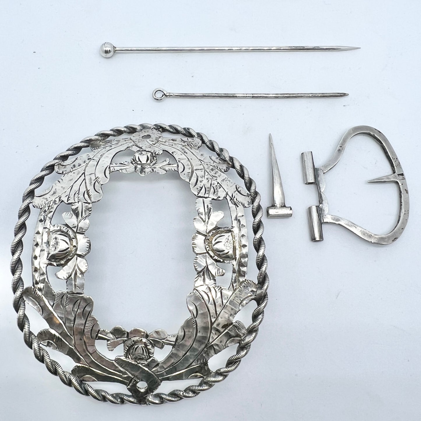 オランダ、1851年 アンティーク ビクトリア朝 巨大 純銀 バックル