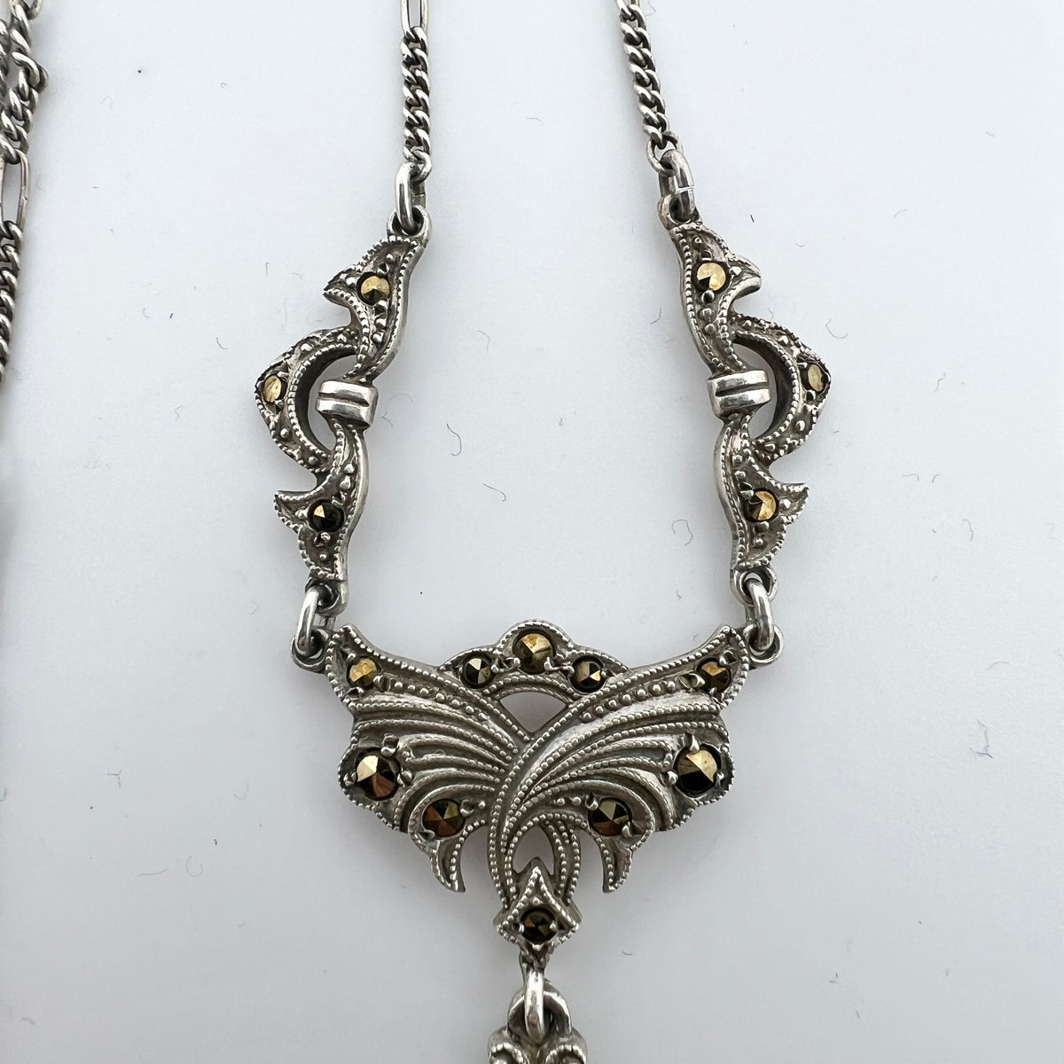 Austria / Germany Early 1900s. Sterling 935 Silver Carnelian Marcasite Necklace.