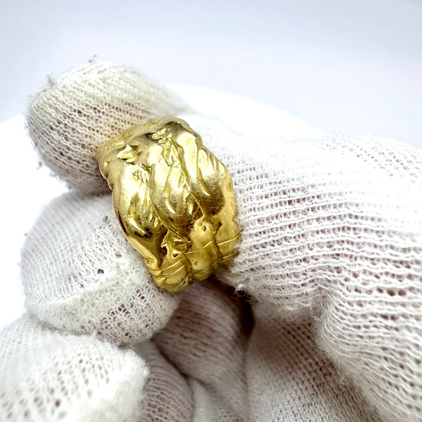 Beng Hallberg, Sweden Vintage Medieval Copy 18k Gold Ring.