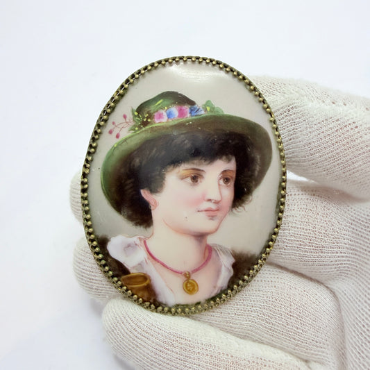 Antique ca 1900. Painted Porcelain Portrait Bronze Large Brooch.