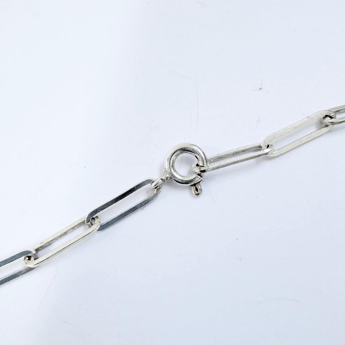 H Hänke, Sweden 1979. Vintage Sterling Silver banded Agate Pendant Long Chain Necklace.