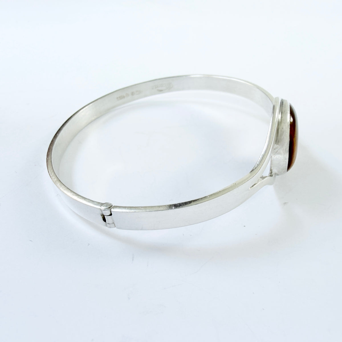 Victor Janson, Sweden 1965. Vintage Sterling Silver Tiger's Eye Hinged Bracelet.