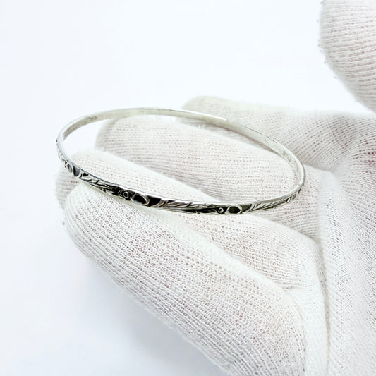 Warsaw, Poland ca 1960s. Vintage Solid Silver Bangle Bracelet.