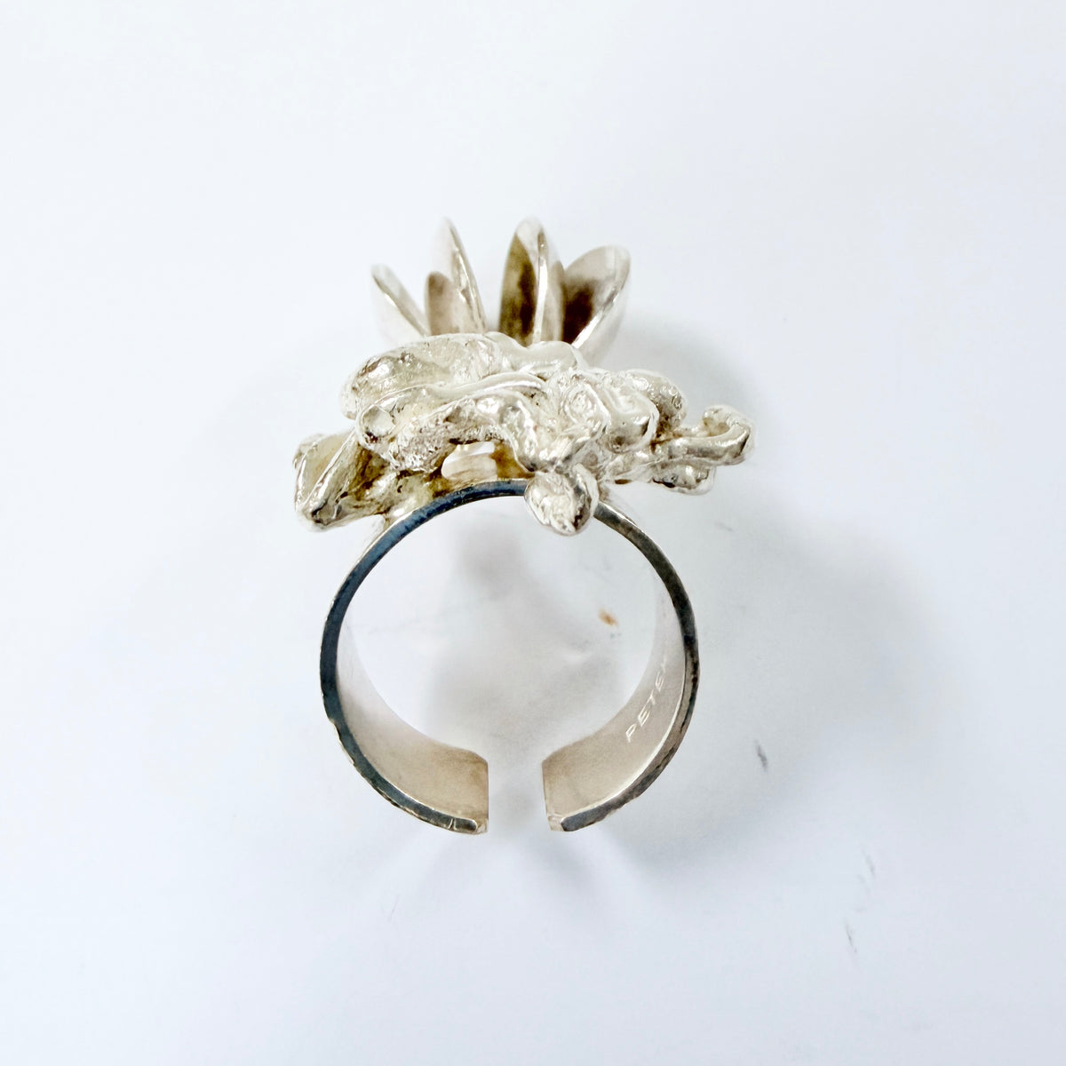 Peter von Post, Sweden 1971. Bold Vintage Modernist Sterling Silver Ring. Signed