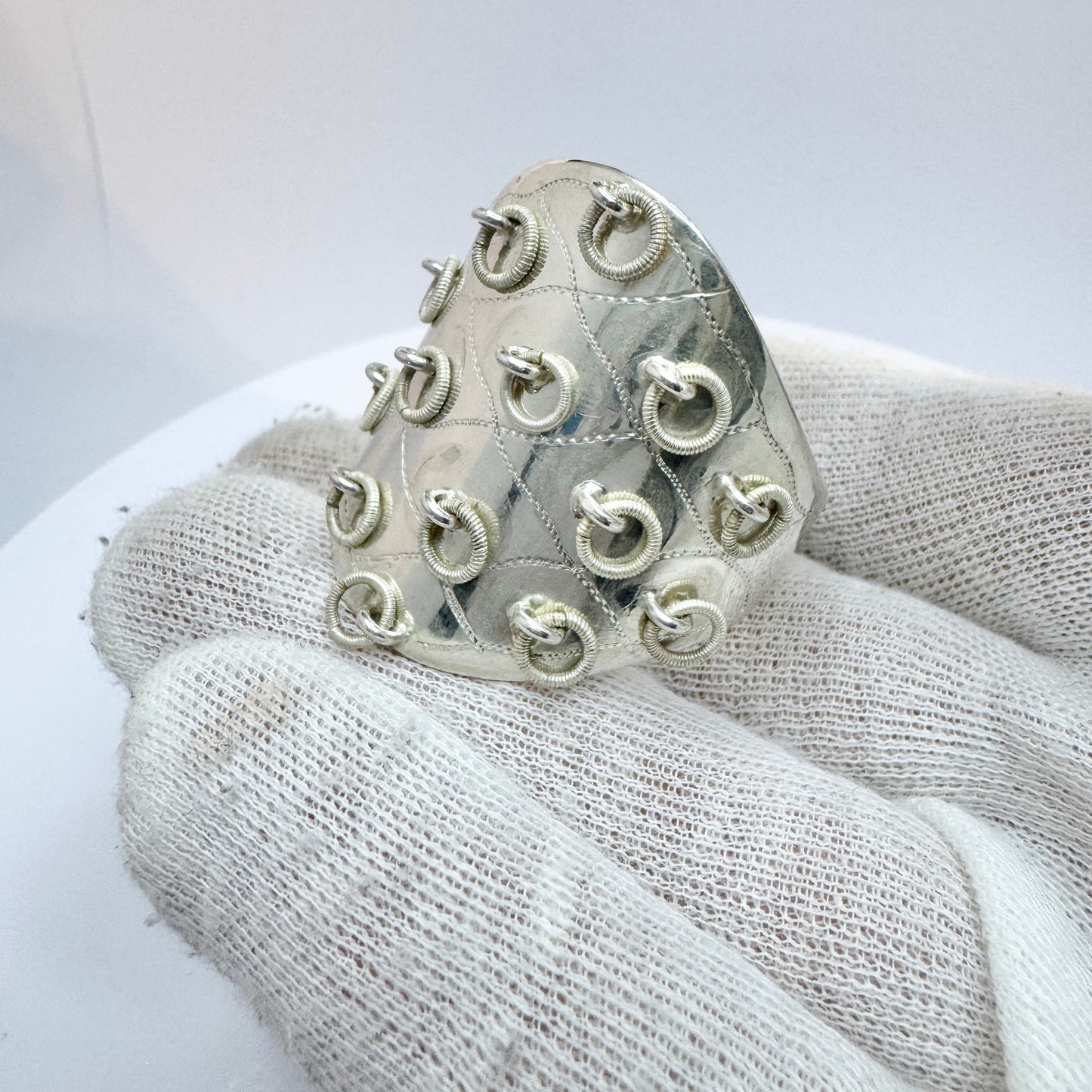 Sweden 1942. Vintage Solid Silver Sami / Laplander Scarf Ring.