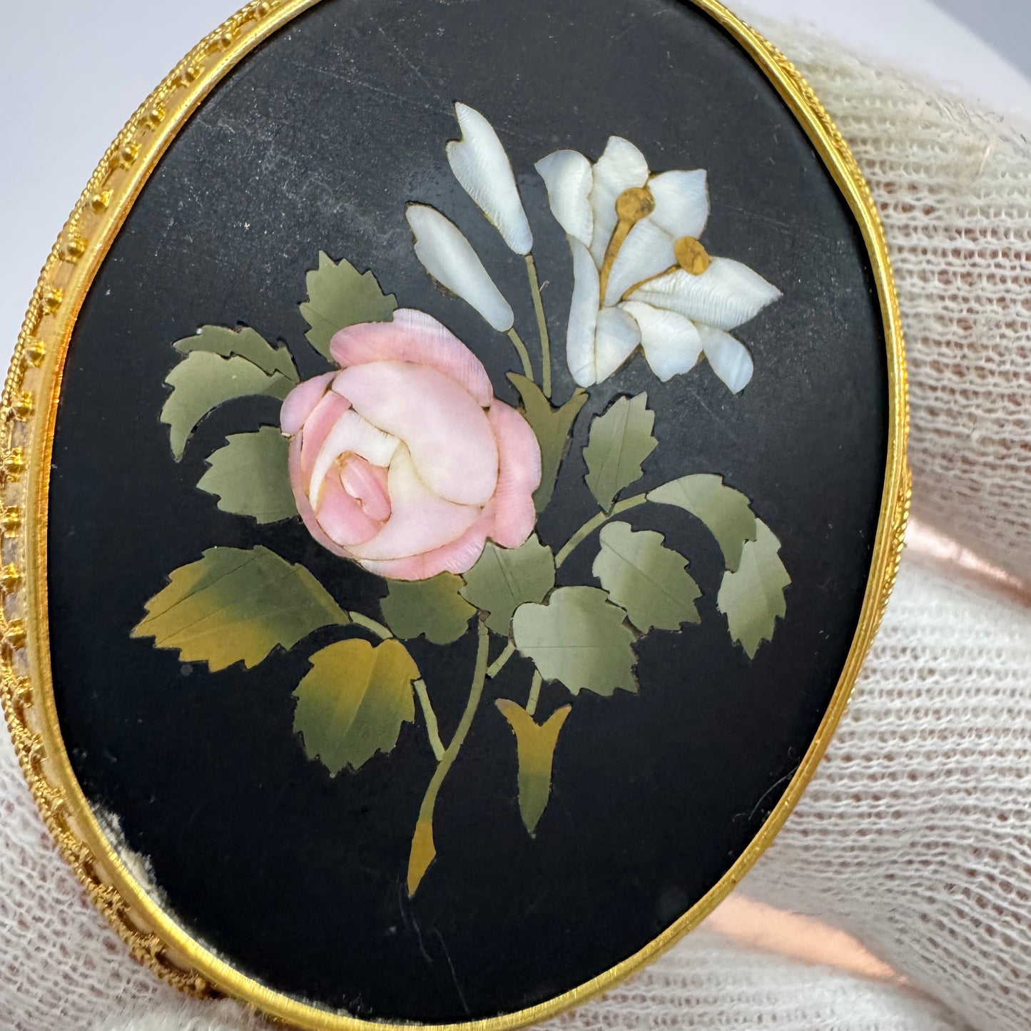 Gustaf Möllenborg, Sweden 1874. Antique 18k Gold Grand Tour Pietra Dura Brooch.