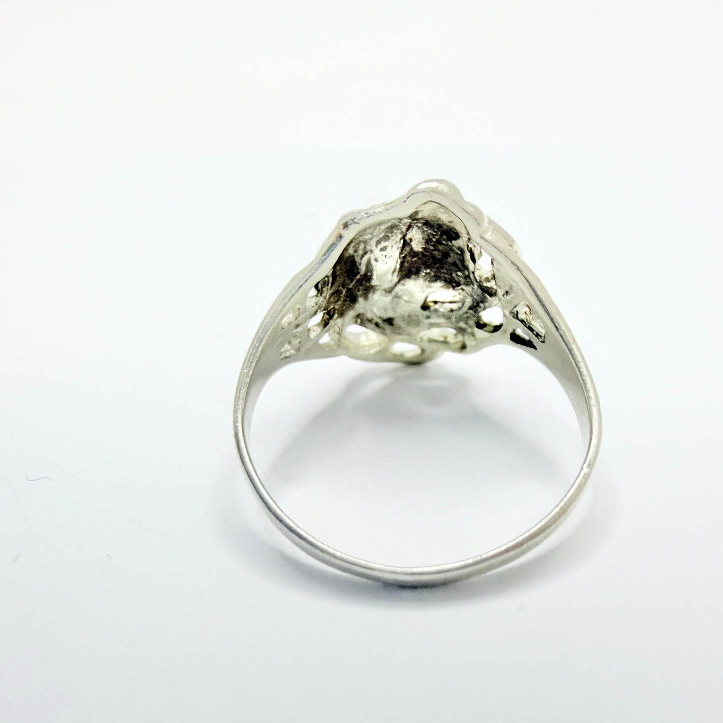 Vintage Art Nouveau-style Sterling Silver Ring.