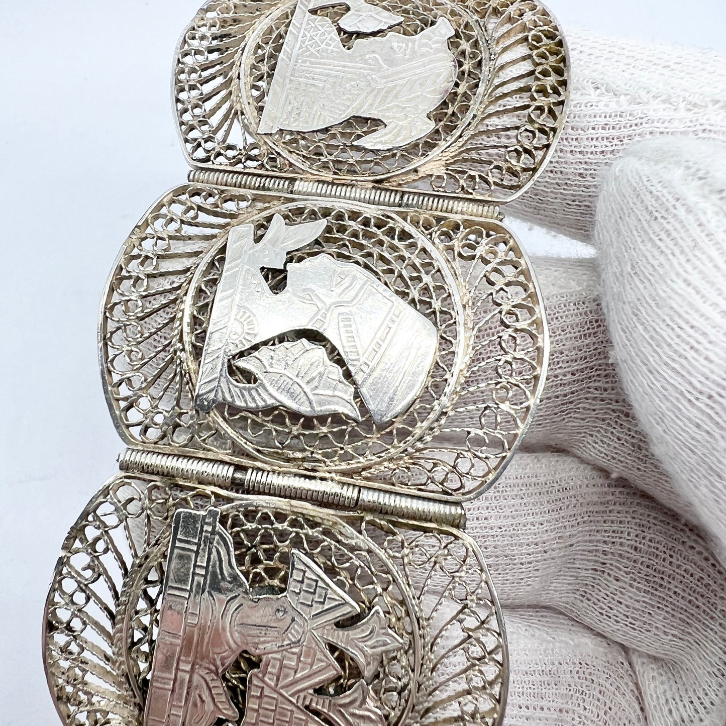 Egypt c 1970s. Vintage Solid Silver Filigree Souvenir Bracelet.