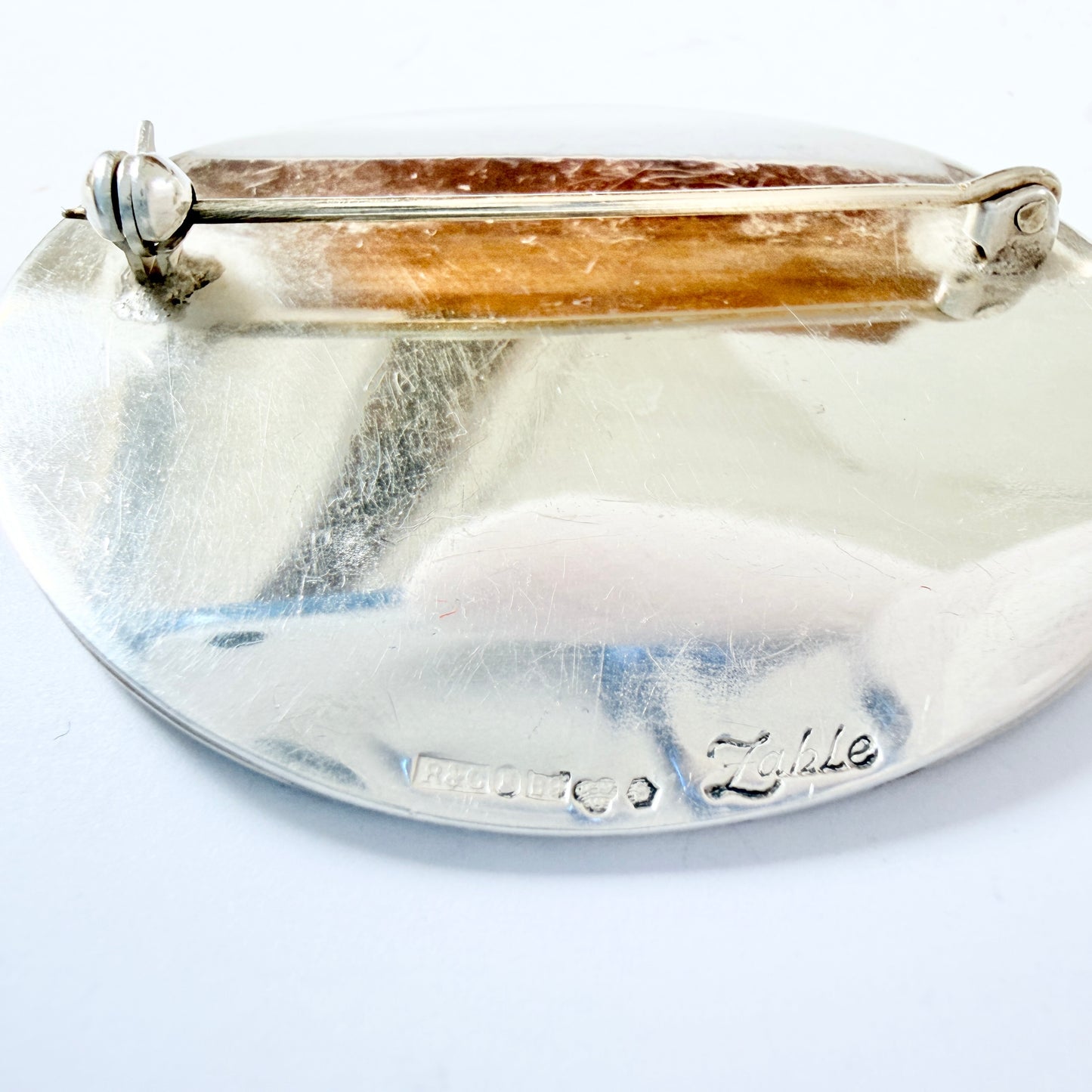 Zahle for Röijersten & Cederwall, Sweden 1952. Vintage Solid Silver 3D Swan Brooch