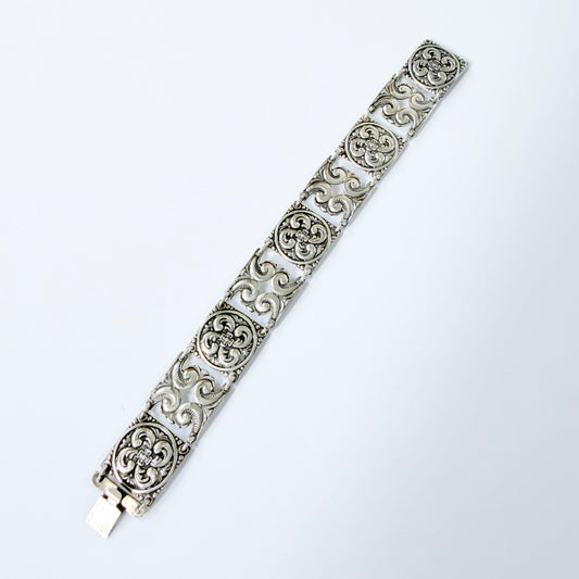 Nils M. Elvik, Norway ca 1930. Vintage Solid Silver Bracelet.