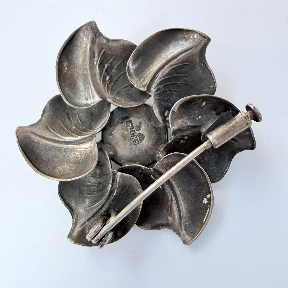 Kaplan, Sweden 1954. Vintage Solid Silver Hematite Flower Brooch.