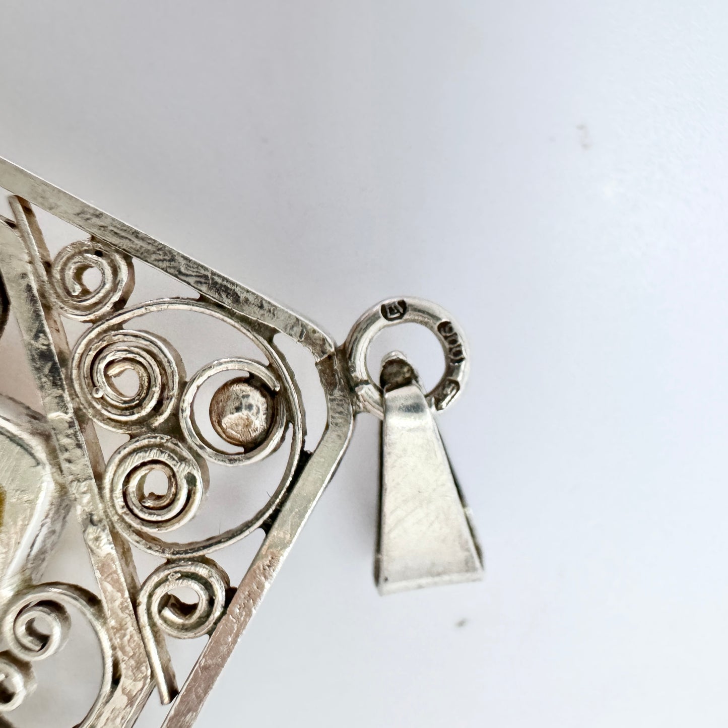 Czechoslovakia c 1950. Vintage 900 Silver Filigree Hardstone Pendant.