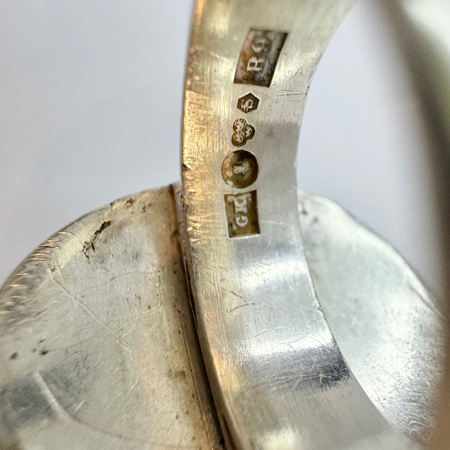 Kaplan, Sweden 1967. Bold Vintage Sterling Silver Ring.