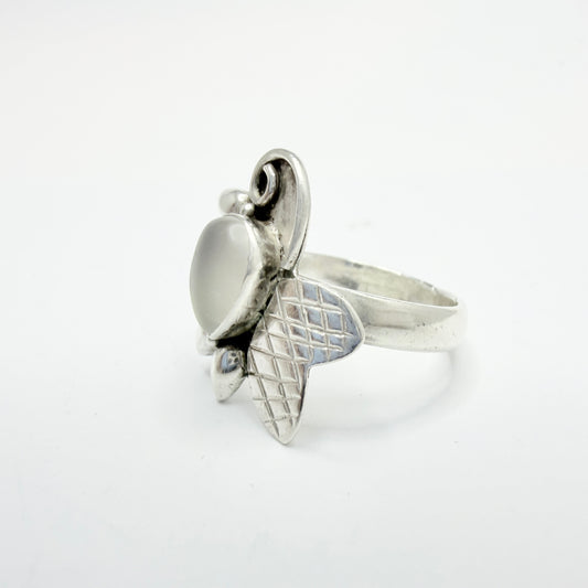 Vintage Sterling Silver Moonstone Ring.