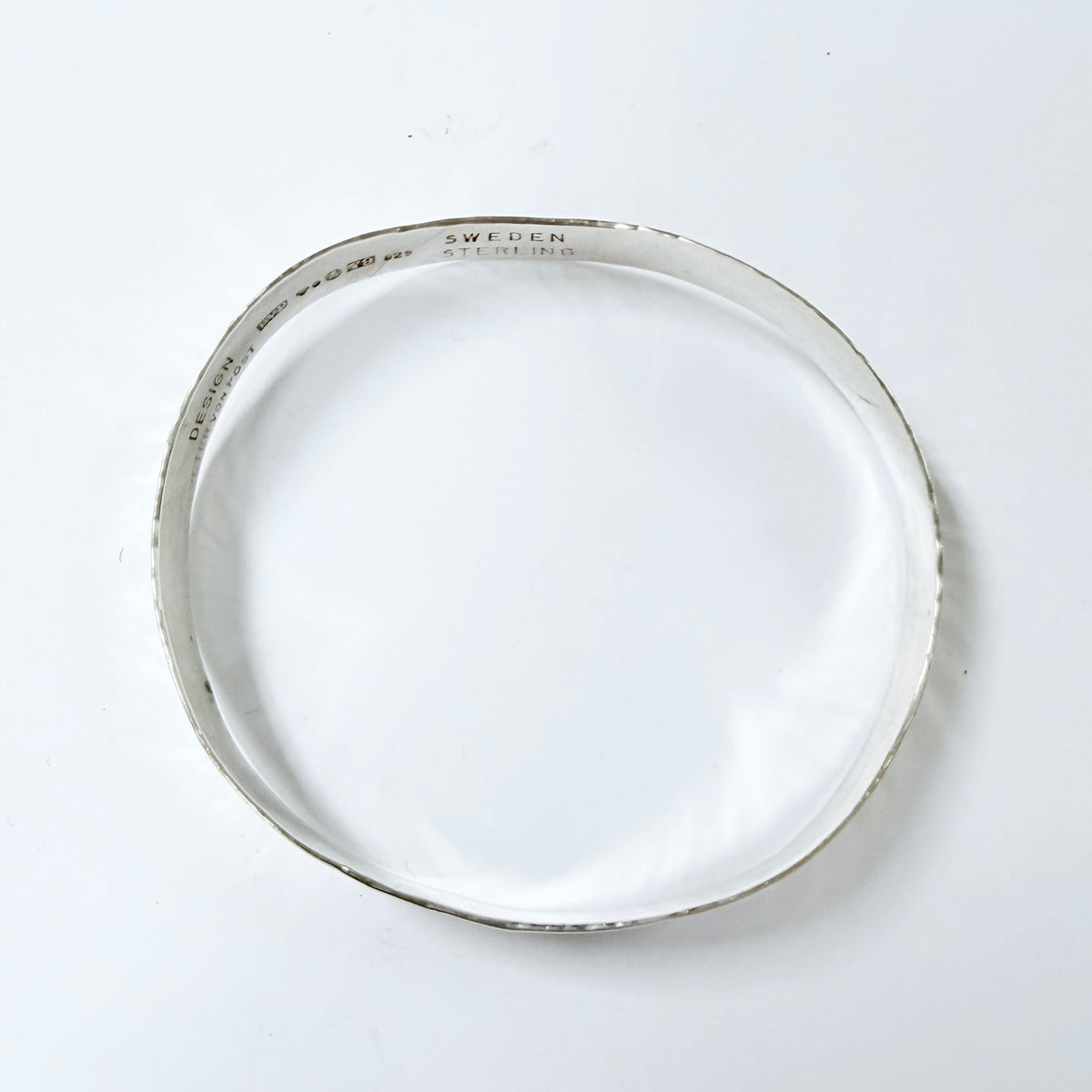 Peter von Post, Sweden 1973. Vintage Sterling Silver Bangle Bracelet.