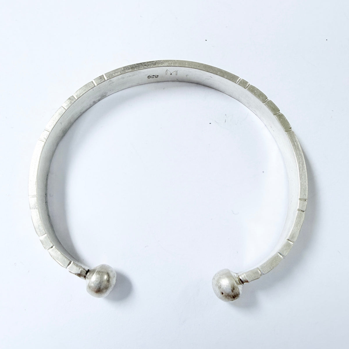 Vintage Solid Silver Open Bangle Bracelet.