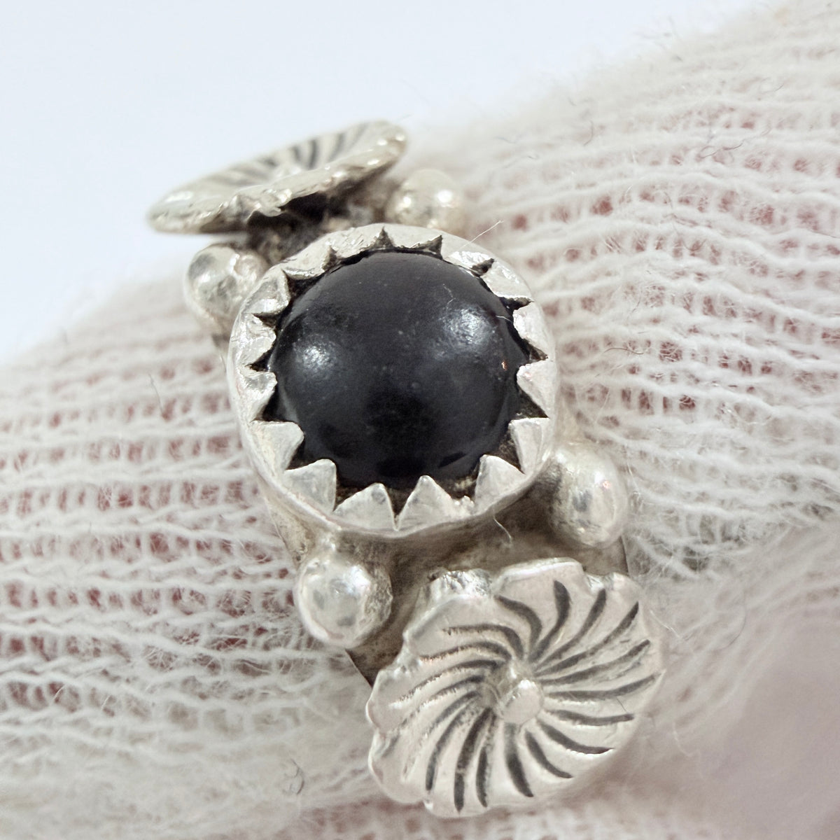 Prob. Jason Livingston. Vintage Native American Sterling Silver Onyx Ring.