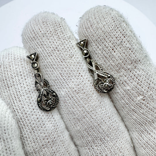 Vintage ca 1930s. Solid Silver Marcasite Art Deco Earrings.