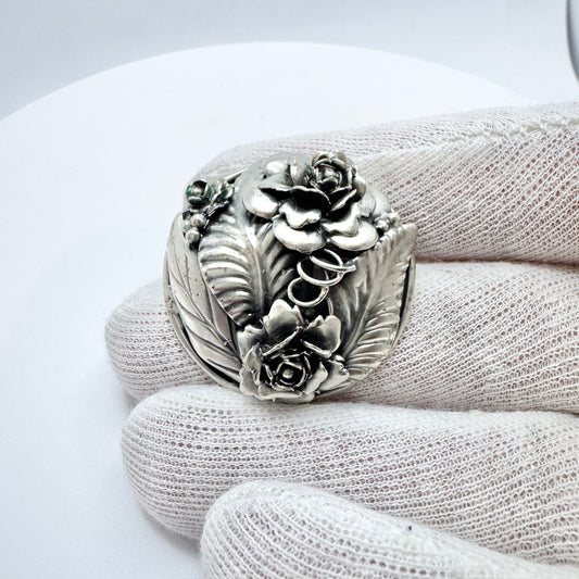 Hobé. Vintage 1940s Sterling Silver Flower Brooch.