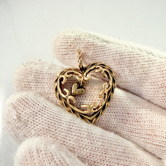 Kalevala Koru, Finland. Vintage Bronze Pendant. Design: Heart of the House