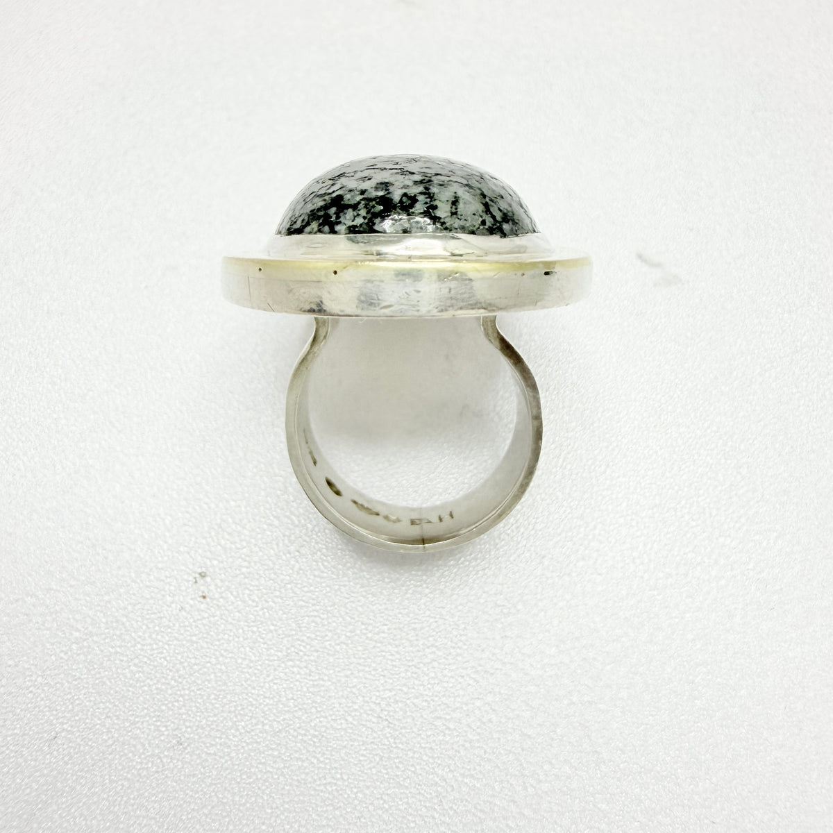 Anders Högberg, Sweden 1973. Bold Vintage Sterling Granite RIng. Signed.