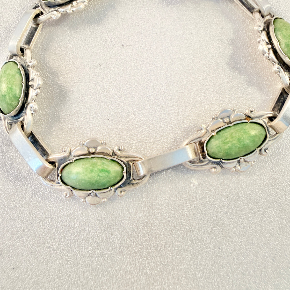 VIntage ca 1940s Solid Silver Green Calcite Bracelet. Possibly Denmark.