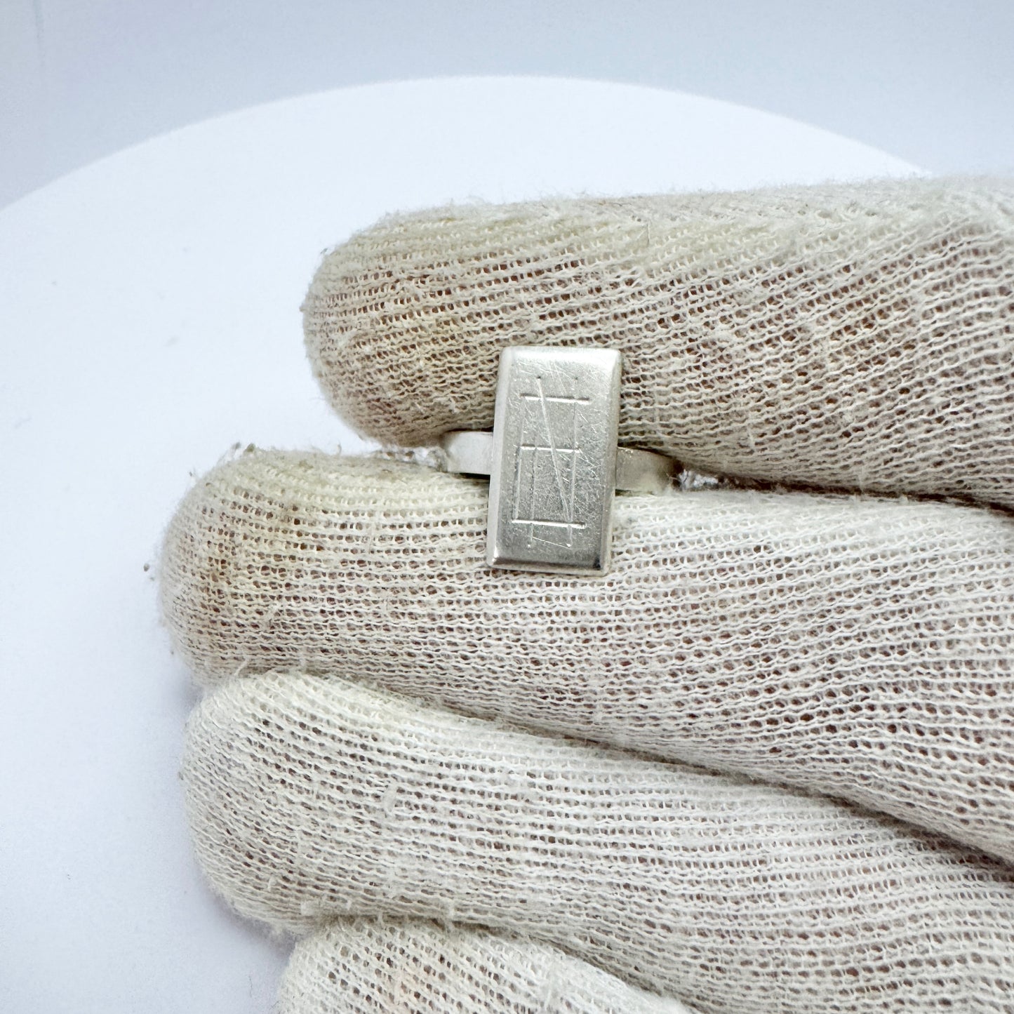 A Lundström, Sweden 1942. Vintage Sterling Silver Signet Pinky Ring EN / NE
