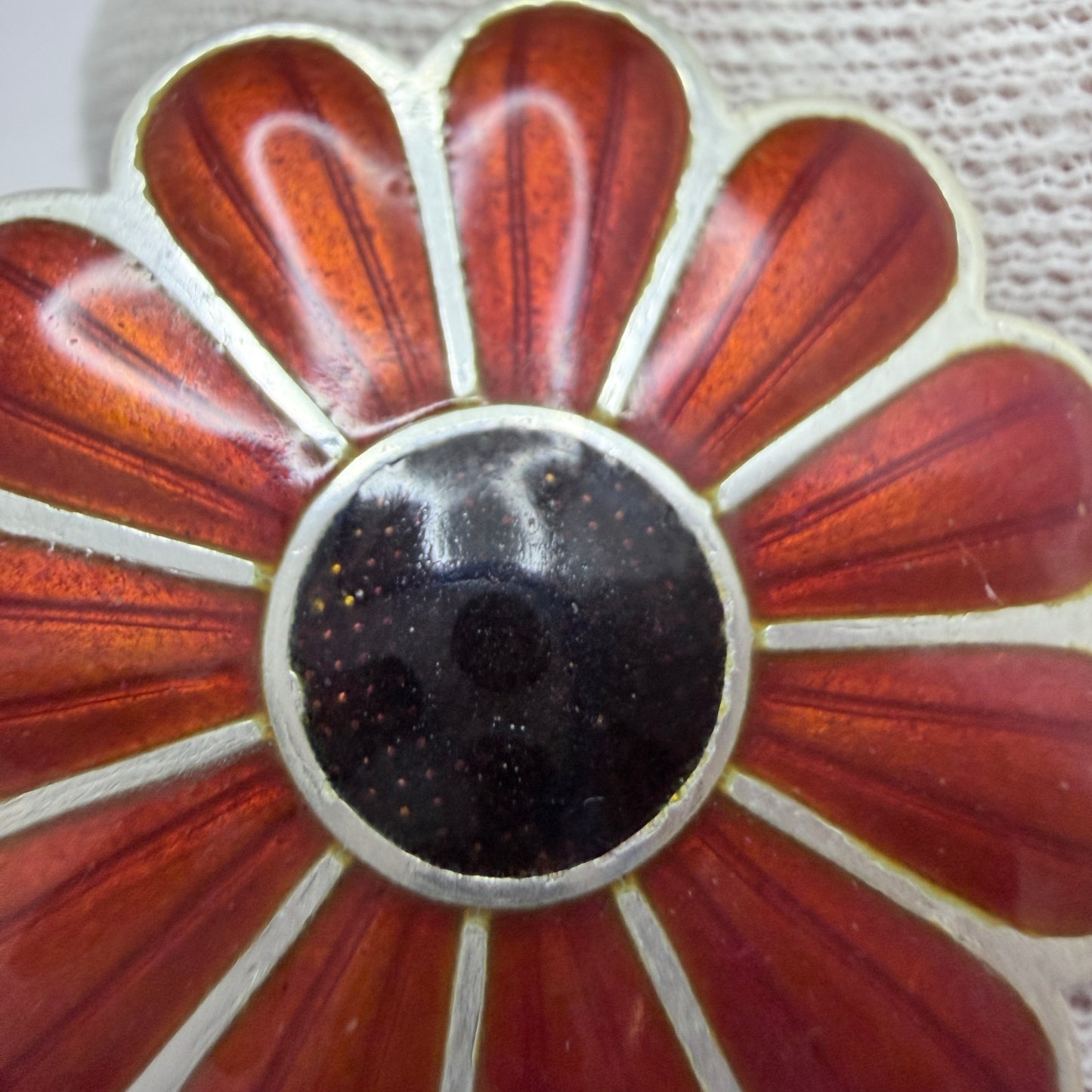 Kalevala Koru, Finland. Vintage Sterling Silver Enamel Flower Brooch Pendant. Design: Flower Meadow