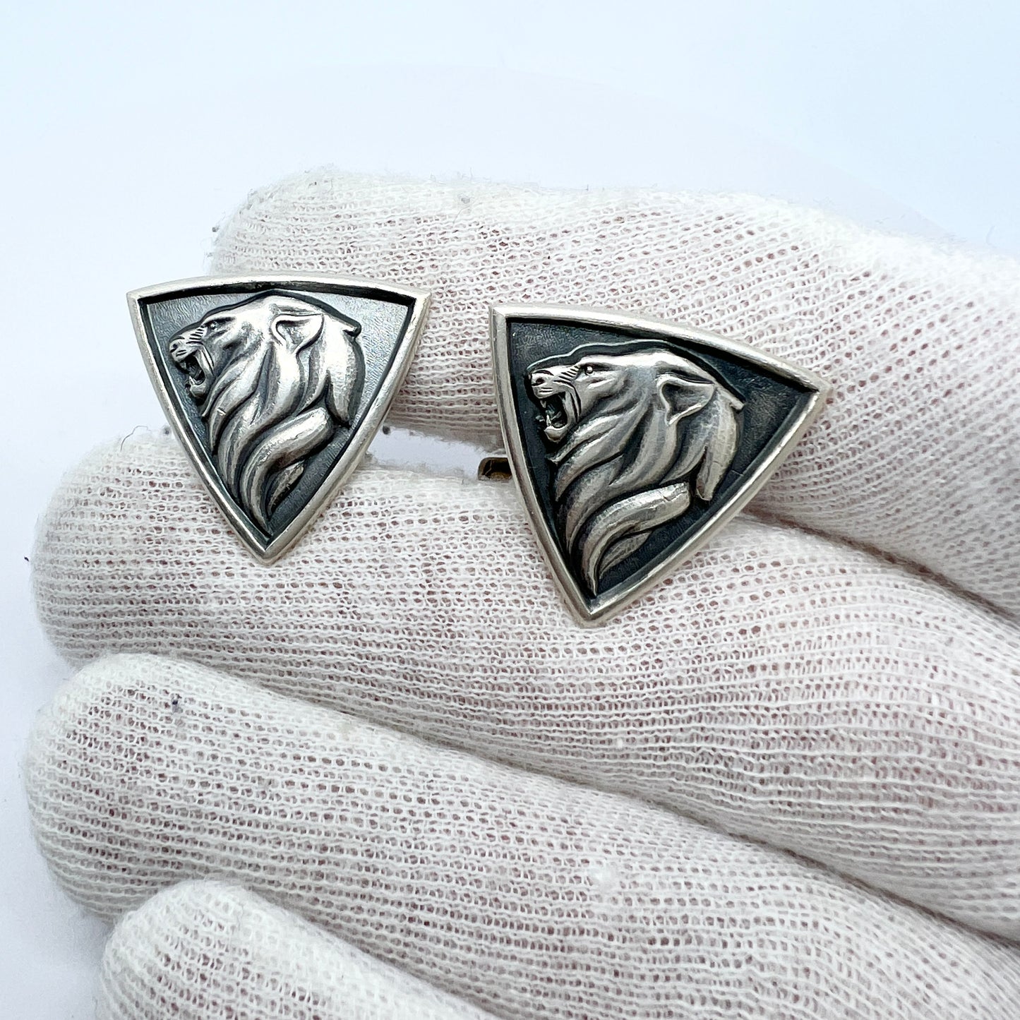 Railo K. Säde, Finland 1966. Vintage Solid Silver Finnish Lion Cufflinks.