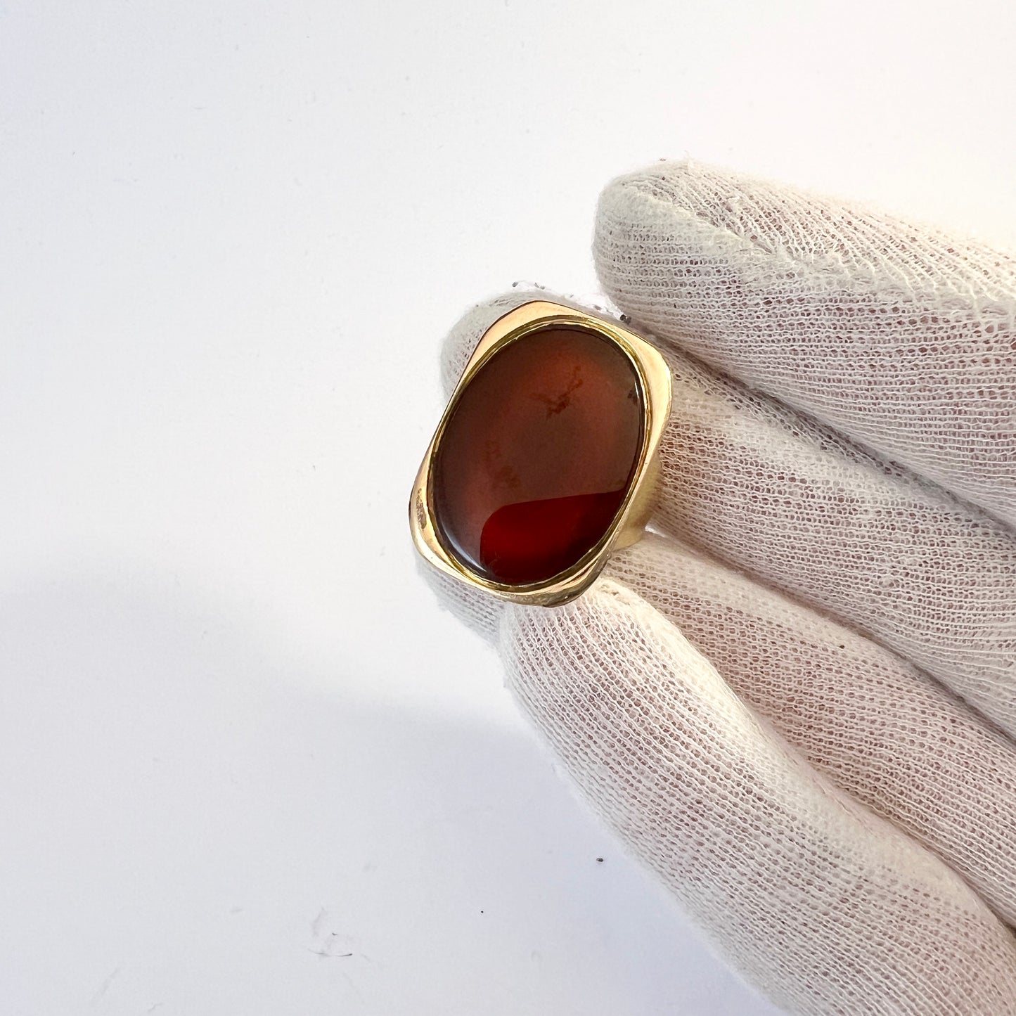 ダニエル・エルフボム、スウェーデン、1790 年代頃。アンティークのジョージアン 20K ゴールド カーネリアン メンズ シグネット リング。