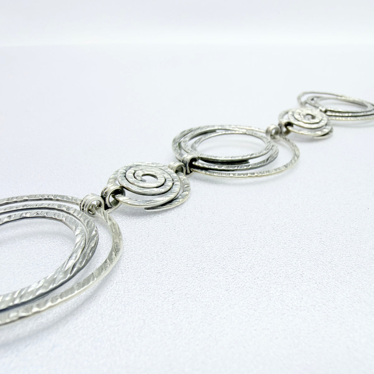 Elis Kauppi, Kupittaan Kulta Finland 1969. Vintage Solid Silver Bracelet.