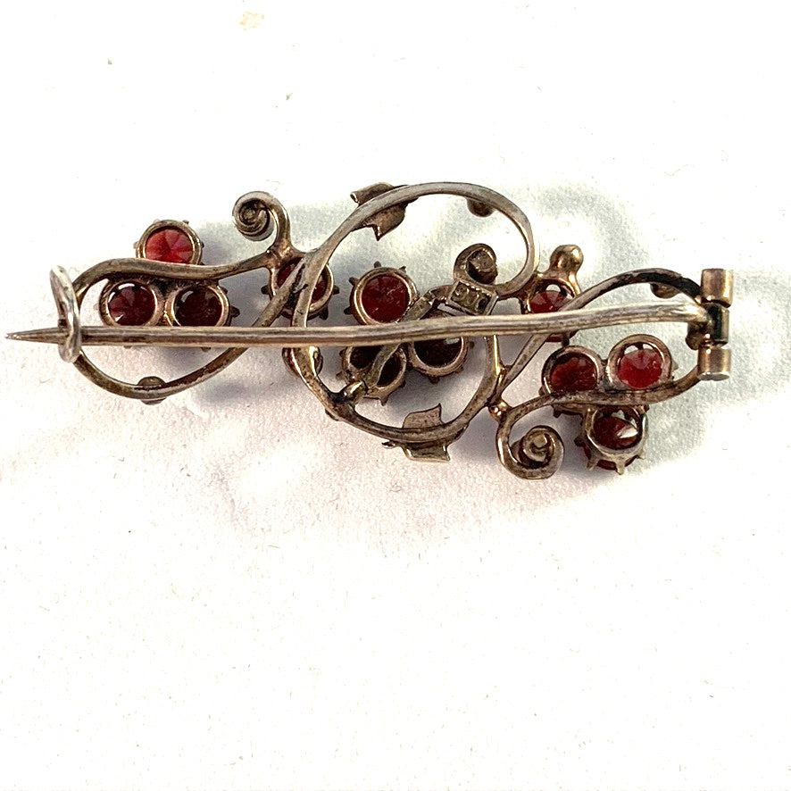 Czechoslovakia, Antique early 1900s Solid Silver Bohemian Garnet Seed Pearl Brooch.
