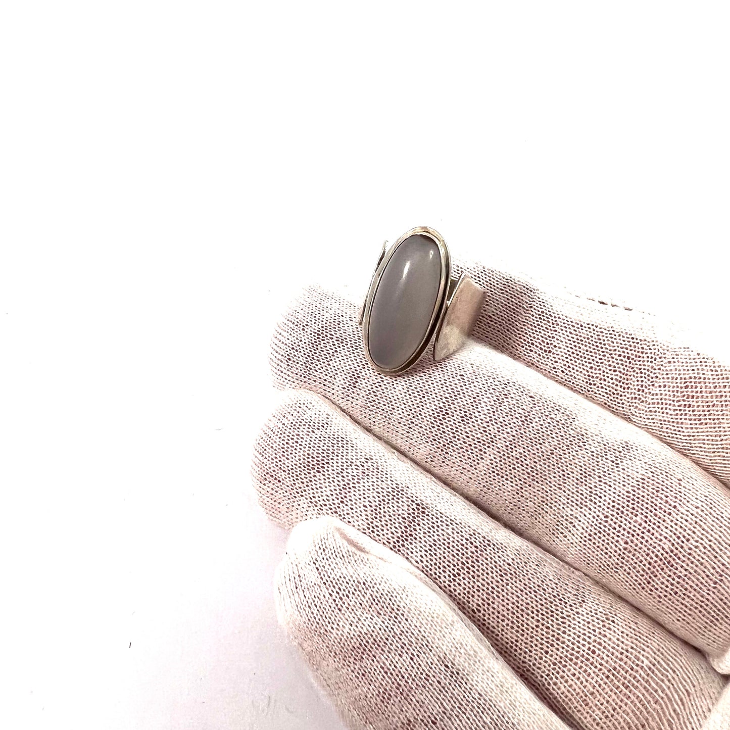 1960 年代頃のヴィンテージ 835 シルバー カルセドニー リング。