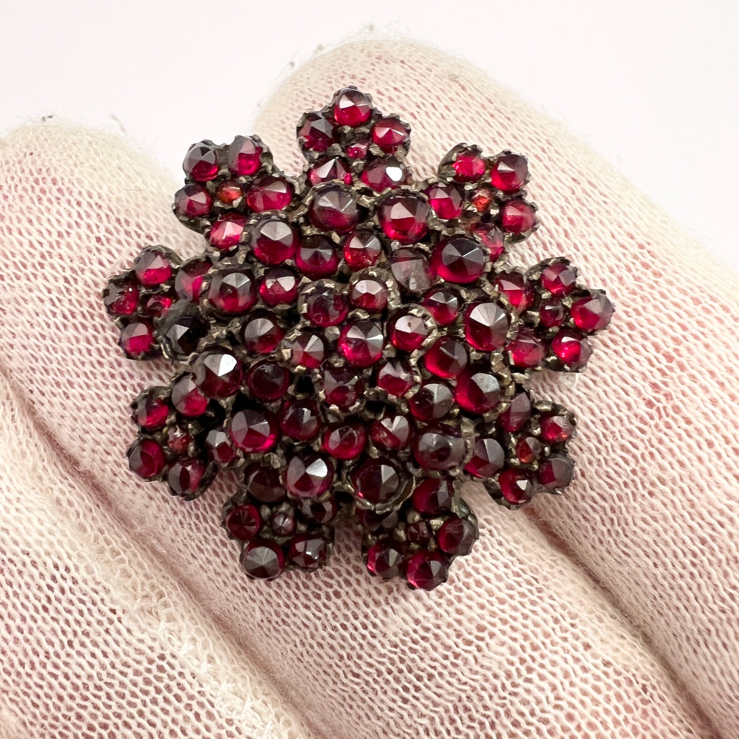 Antique late Victorian Gilt Metal Bohemian Garnet Brooch.