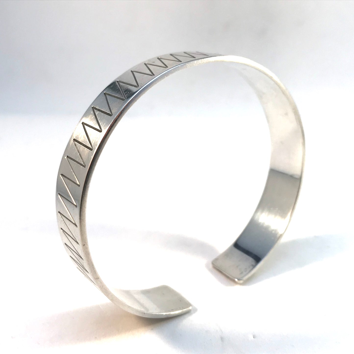 Bertil Haglund, Sweden year 1954 Mid Century Modern Chunky Sterling Silver Cuff Bangle Bracelet.